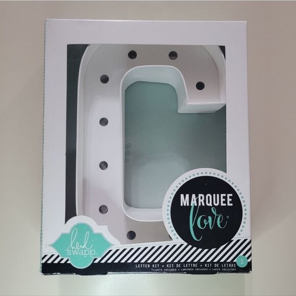 American Crafts Letter C Marquee Kit - Picture 6 of 7